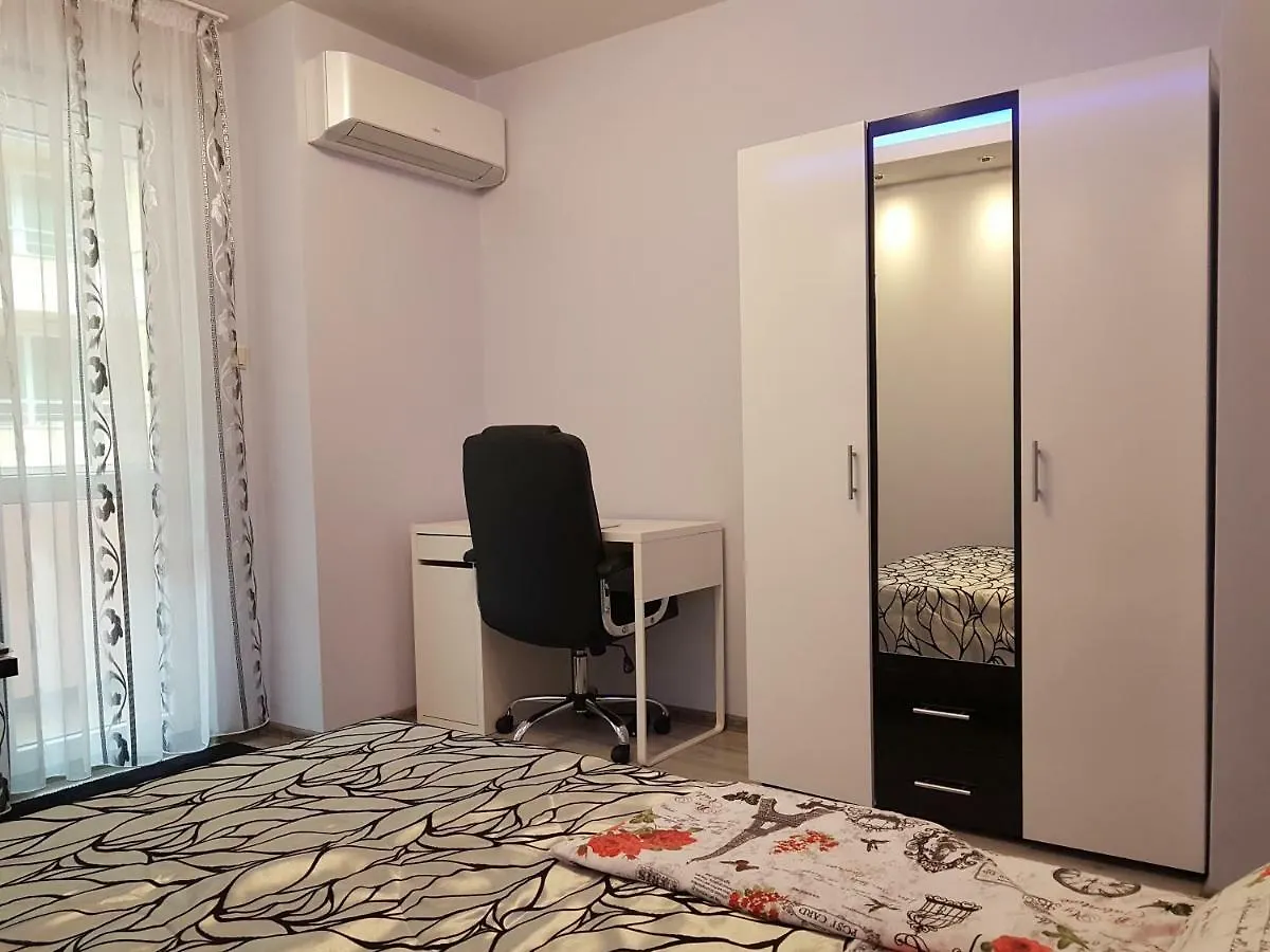Apartment Nicole Варна Болгария